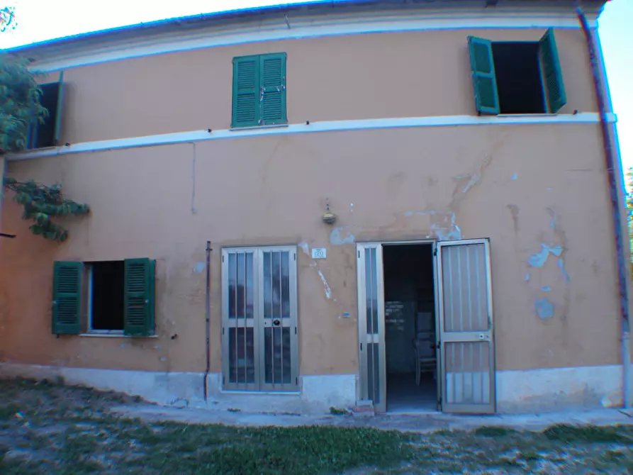 Immagine 48 di Rustico / casale in vendita  a Senigallia