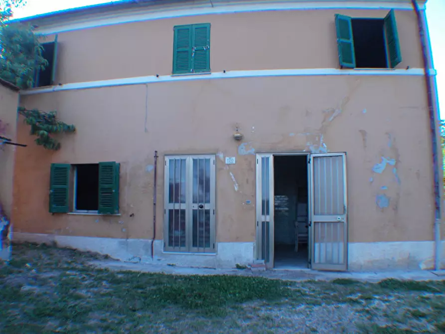 Immagine 50 di Rustico / casale in vendita  a Senigallia