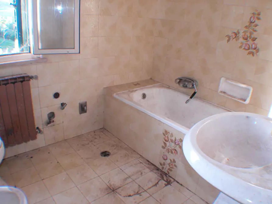 Immagine 55 di Rustico / casale in vendita  a Senigallia