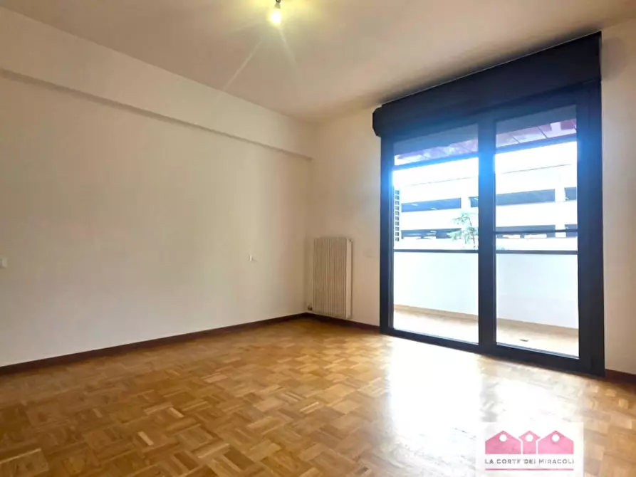 Immagine 9 di Appartamento in affitto  in Via Battaglione Framarin a Vicenza