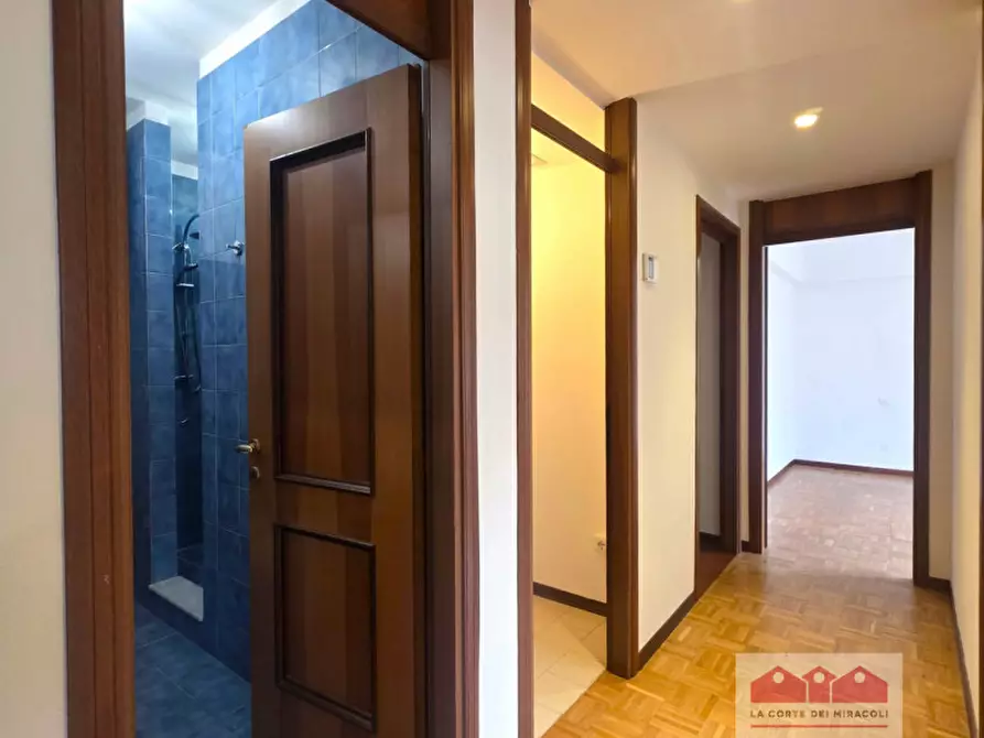 Immagine 12 di Appartamento in affitto  in Via Battaglione Framarin a Vicenza