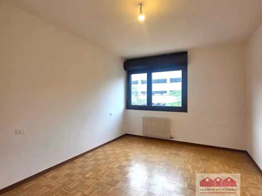 Immagine 16 di Appartamento in affitto  in Via Battaglione Framarin a Vicenza