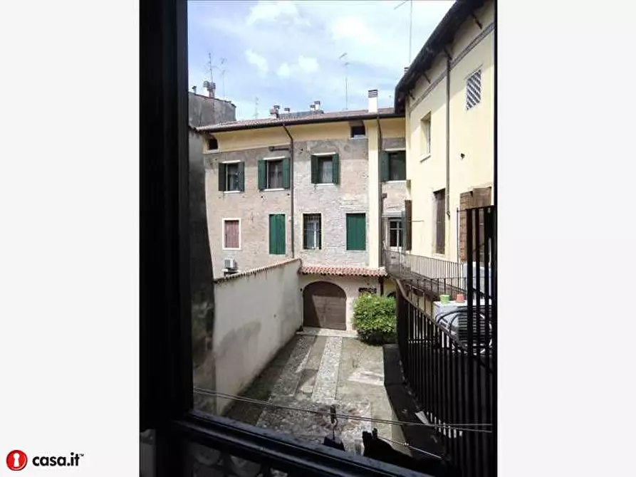 Immagine 6 di Appartamento in vendita  in santa lucia a Padova