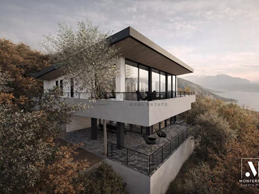 Immagine 12 di Villa in vendita  in Via Sant'Ambrogio 6 a Toscolano-Maderno