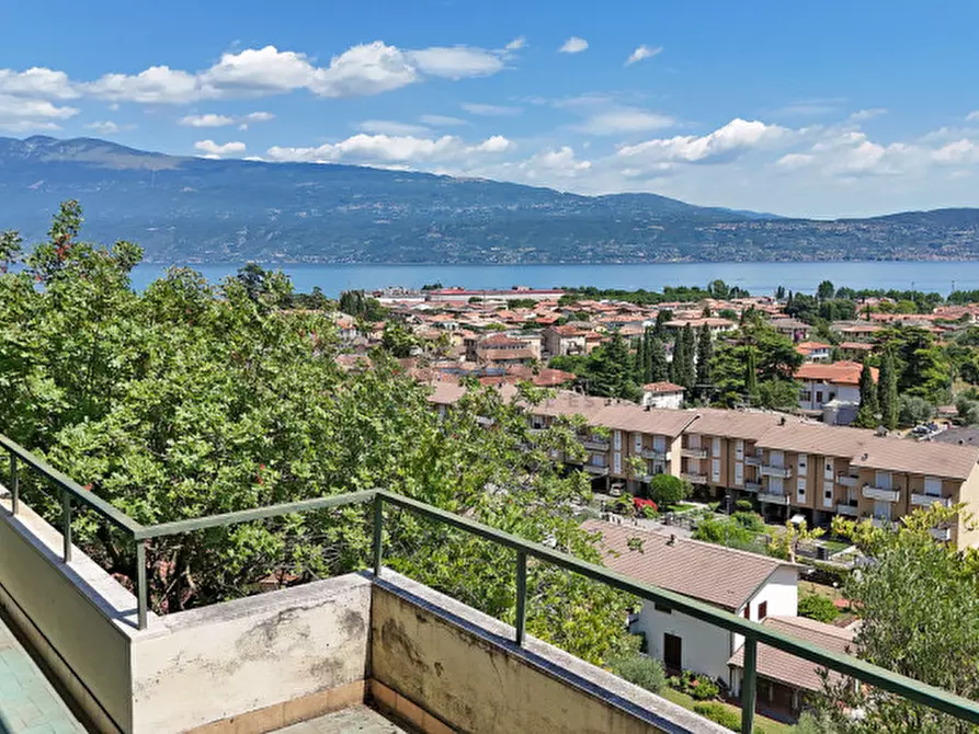 Immagine 23 di Villa in vendita  in Via Sant'Ambrogio 6 a Toscolano-Maderno