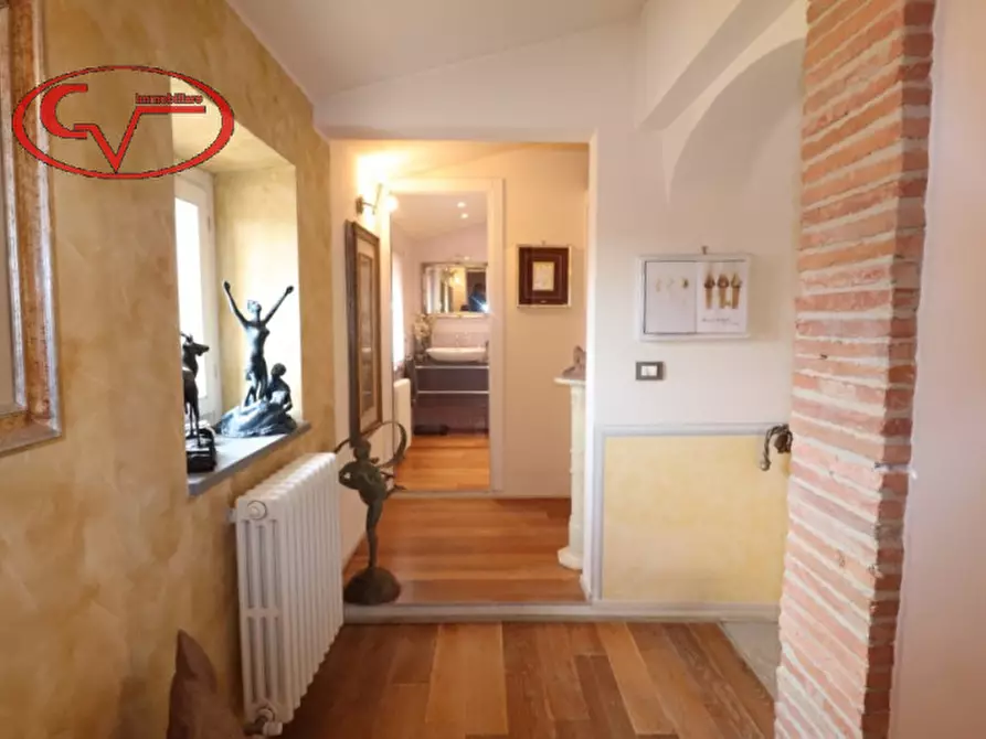 Immagine 6 di Appartamento in vendita  in corso italia a Laterina Pergine Valdarno