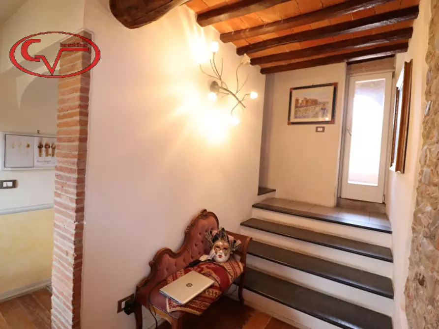 Immagine 7 di Appartamento in vendita  in corso italia a Laterina Pergine Valdarno