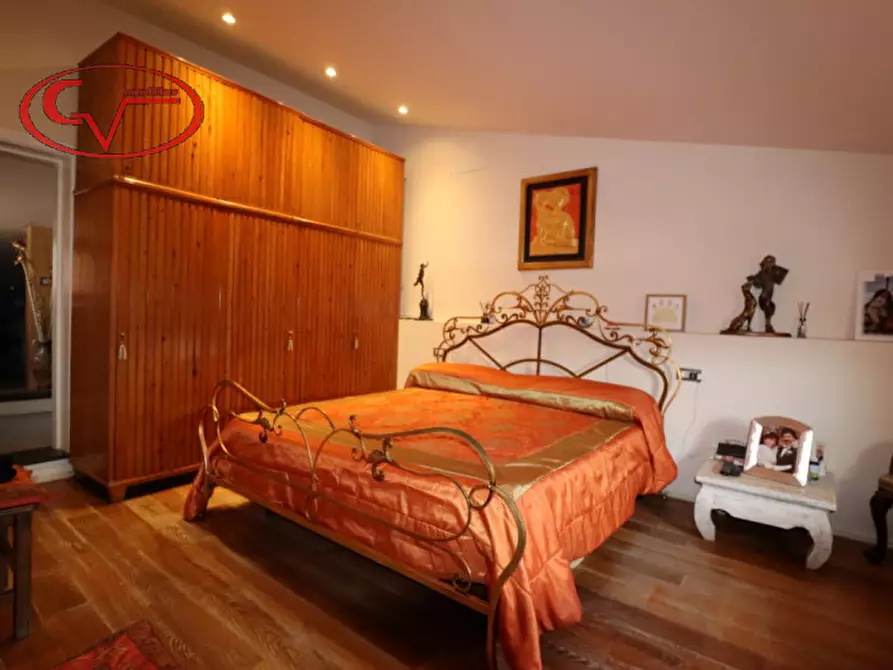 Immagine 8 di Appartamento in vendita  in corso italia a Laterina Pergine Valdarno