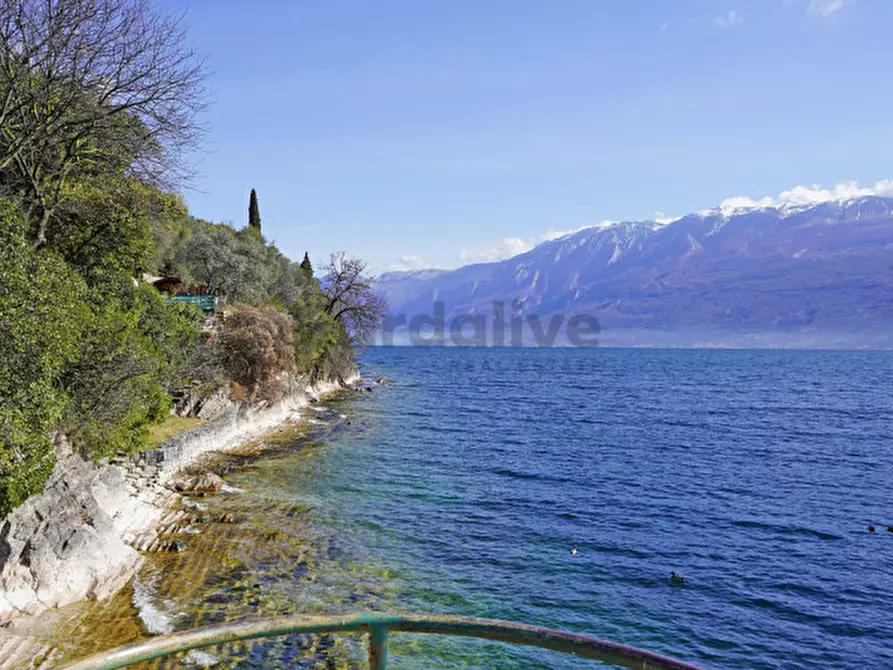 Immagine 7 di Appartamento in vendita  in Via Statale Toscolano 197 a Toscolano-Maderno