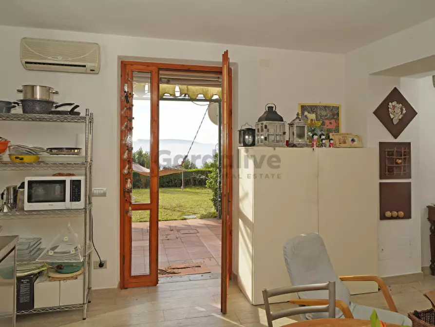 Immagine 15 di Appartamento in vendita  in Via Statale Toscolano 197 a Toscolano-Maderno