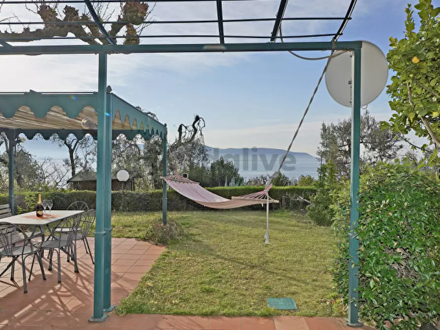 Immagine 18 di Appartamento in vendita  in Via Statale Toscolano 197 a Toscolano-Maderno