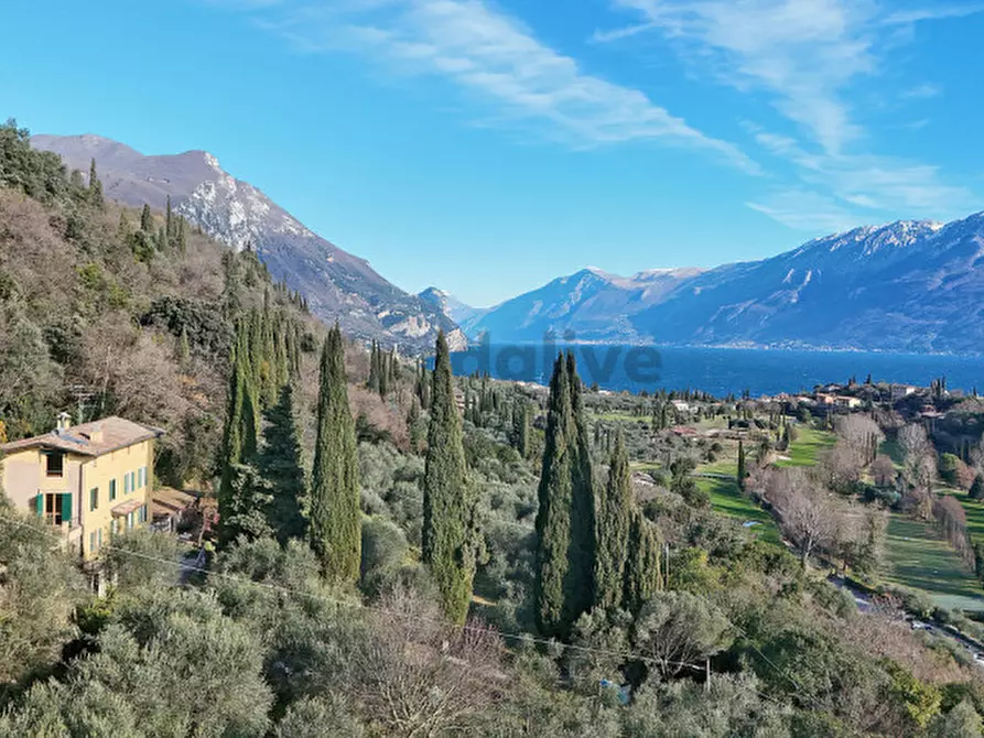 Immagine 1 di Villa in vendita  in Via Mornaga a Toscolano-Maderno