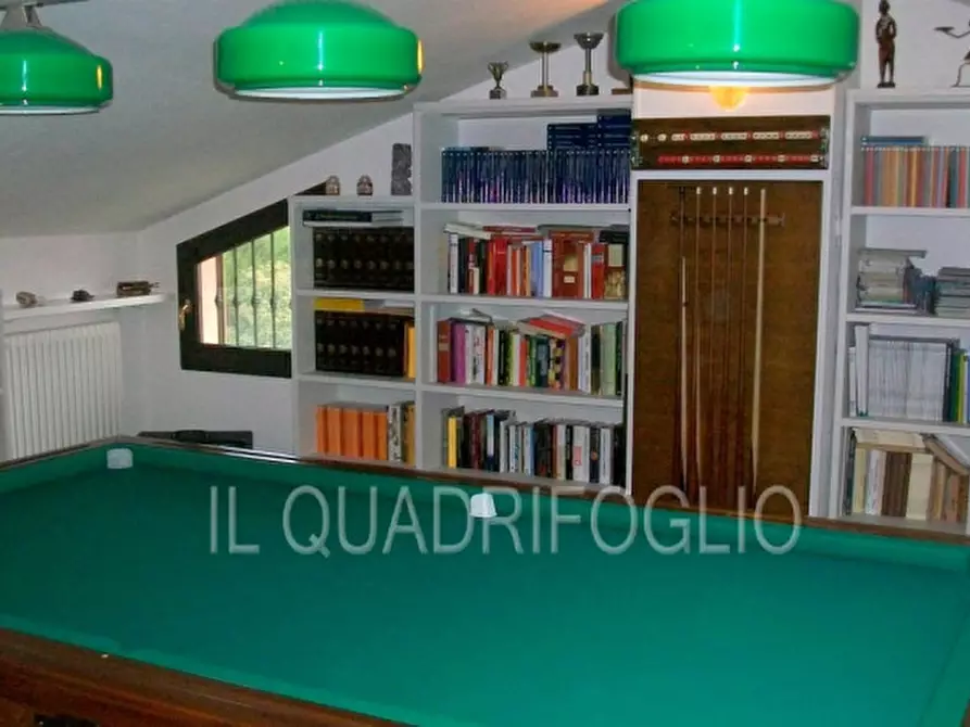 Immagine 12 di Villa in vendita  a Cesena