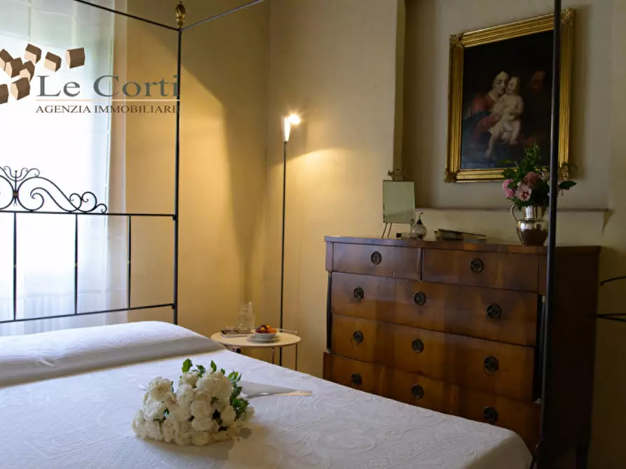 Immagine 5 di Palazzo in vendita  a Gambellara