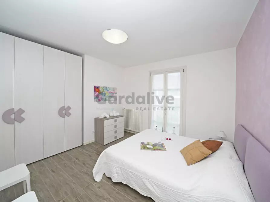 Immagine 12 di Appartamento in vendita  in Viale Ugo Foscolo 134 a Toscolano-Maderno