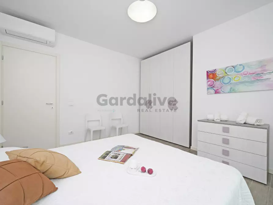 Immagine 15 di Appartamento in vendita  in Viale Ugo Foscolo 134 a Toscolano-Maderno