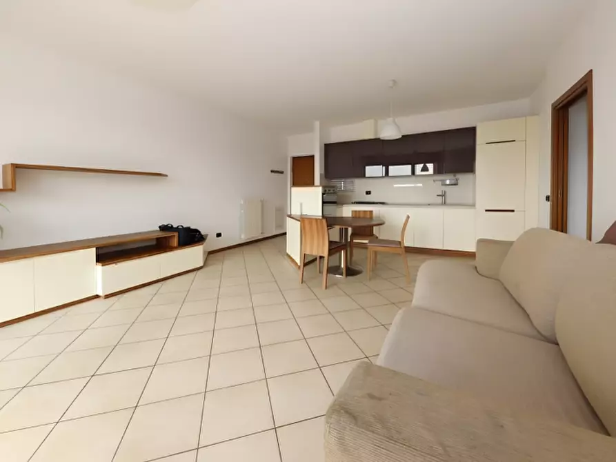 Immagine 3 di Appartamento in affitto  in piazza 25 Aprile 8 a Seregno