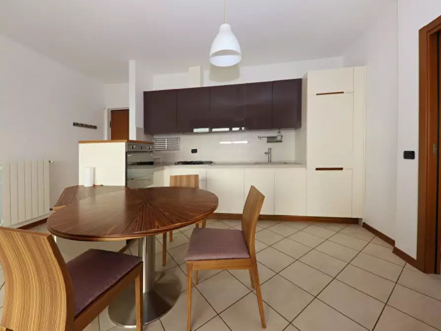 Immagine 5 di Appartamento in affitto  in piazza 25 Aprile 8 a Seregno