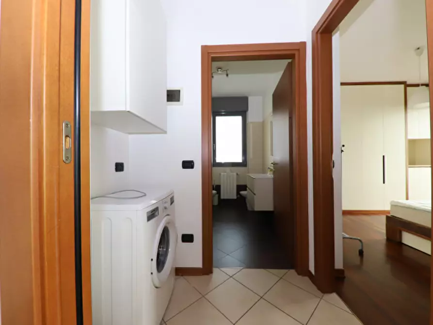 Immagine 6 di Appartamento in affitto  in piazza 25 Aprile 8 a Seregno