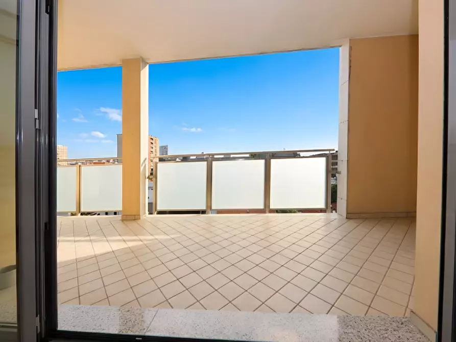 Immagine 12 di Appartamento in affitto  in piazza 25 Aprile 8 a Seregno