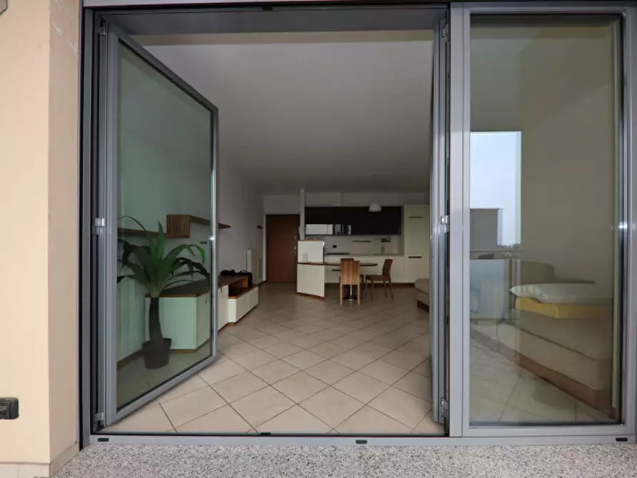 Immagine 13 di Appartamento in affitto  in piazza 25 Aprile 8 a Seregno