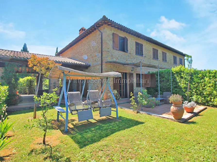 Immagine 1 di Rustico / casale in vendita  in via degli estruschi a Trequanda