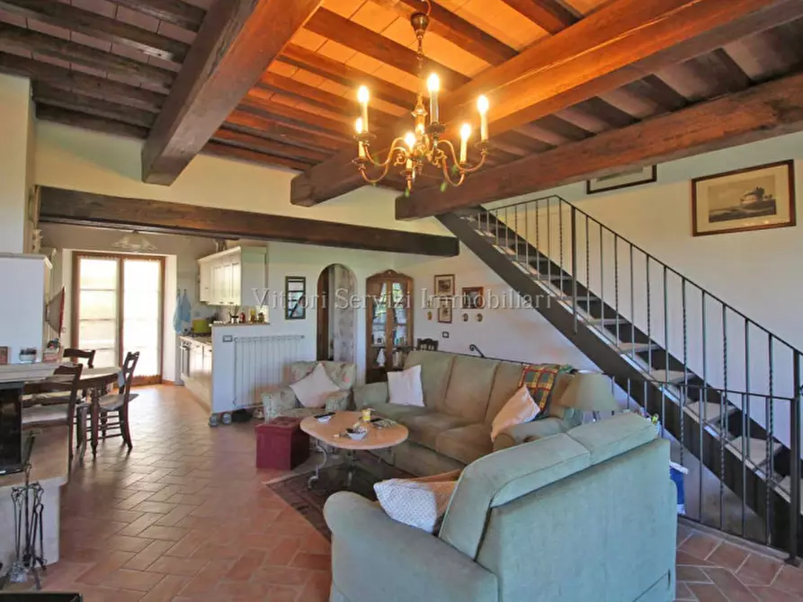 Immagine 9 di Rustico / casale in vendita  in via degli estruschi a Trequanda