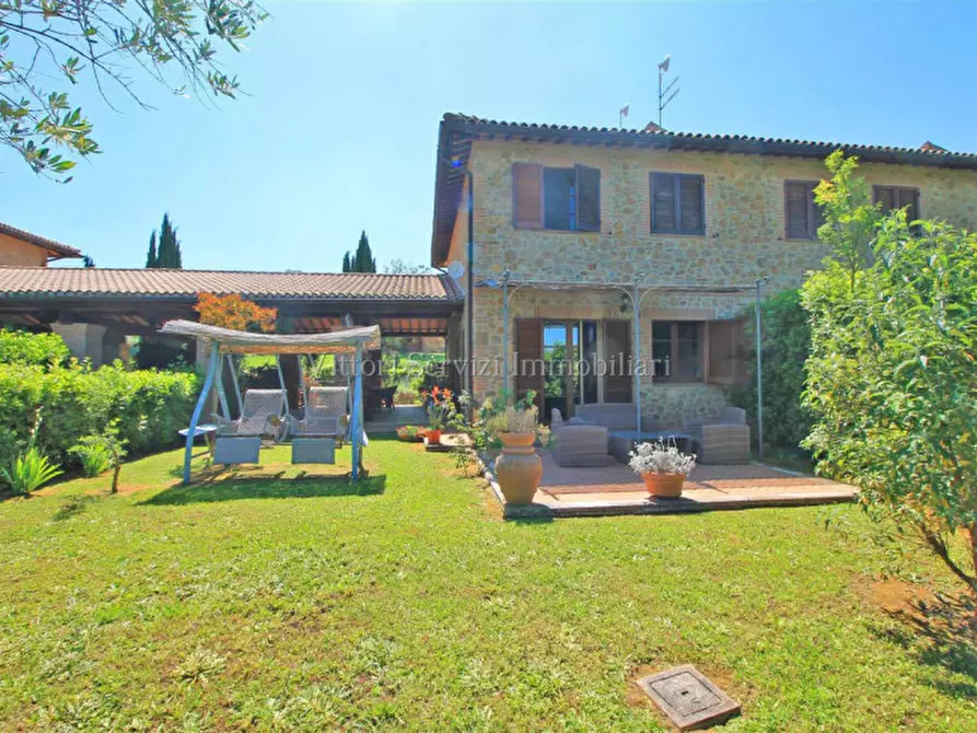 Immagine 31 di Rustico / casale in vendita  in via degli estruschi a Trequanda