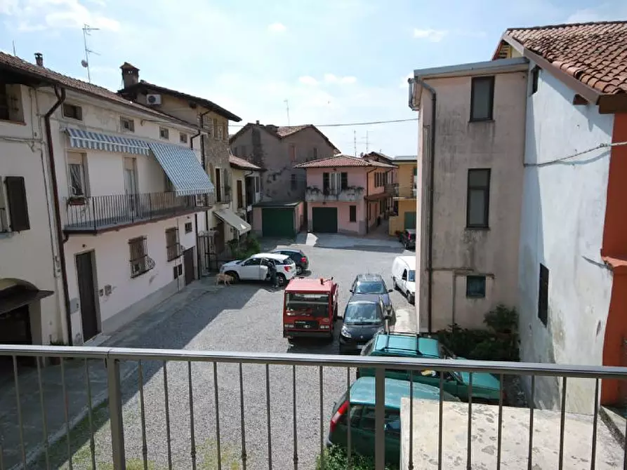 Immagine 13 di Appartamento in vendita  in via Balladore 108 a Capriolo