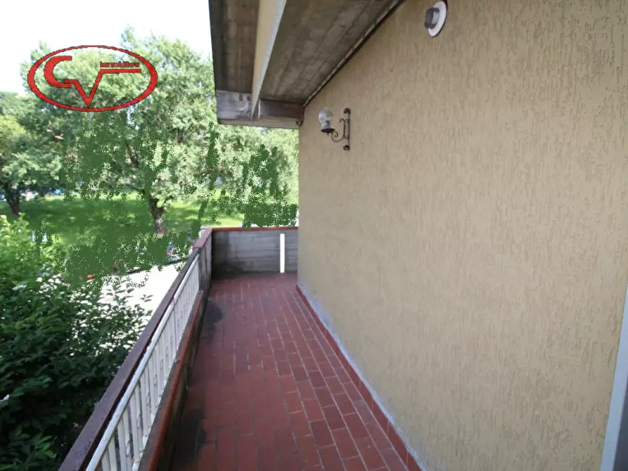 Immagine 7 di Villetta a schiera in vendita  in levane a Montevarchi