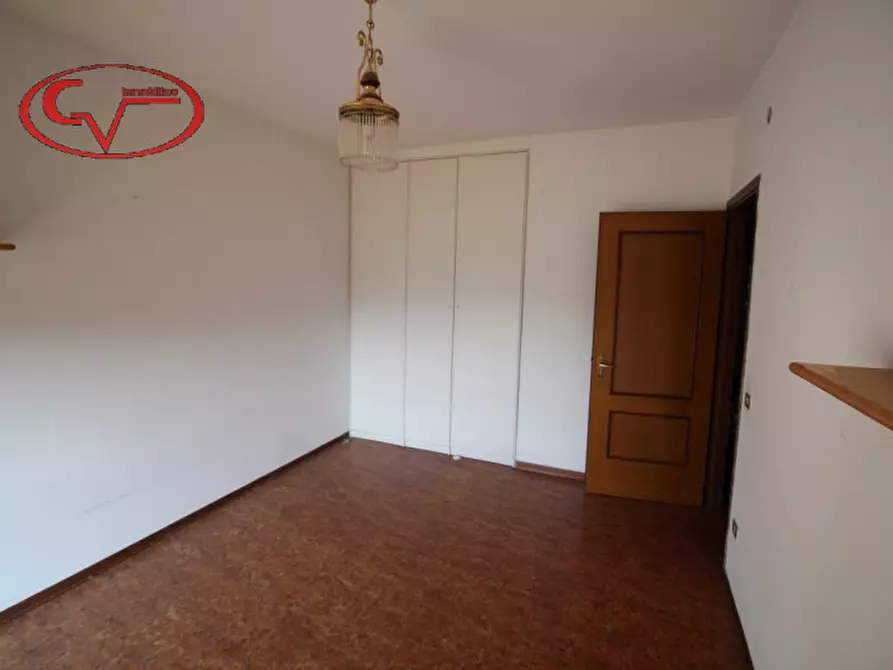 Immagine 13 di Villetta a schiera in vendita  in levane a Montevarchi