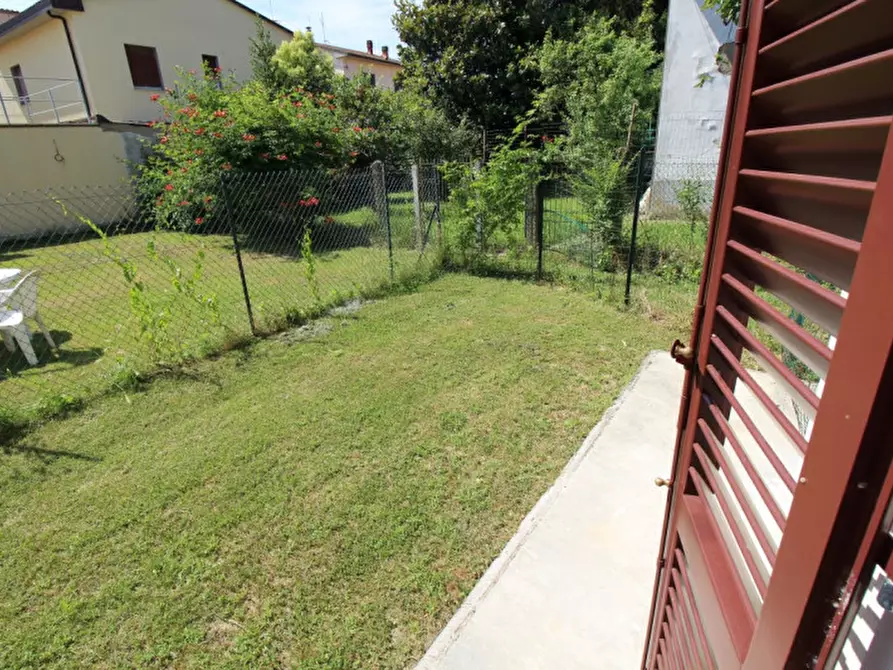 Immagine 11 di Appartamento in affitto  in via Mincio a Montevarchi