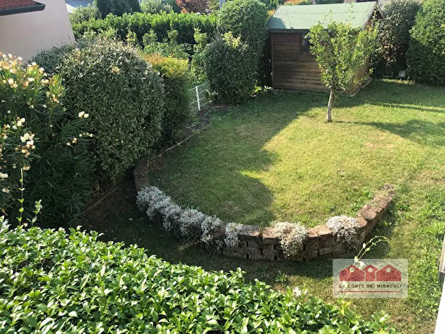 Immagine 3 di Casa indipendente in affitto  in Via Monteverdi 18 a Costabissara