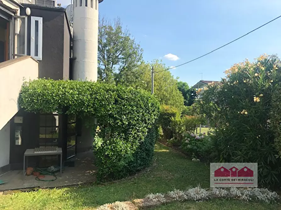 Immagine 18 di Casa indipendente in affitto  in Via Monteverdi 18 a Costabissara