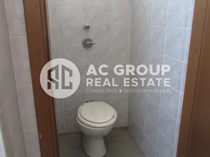 Immagine 7 di Capannone industriale in vendita  in Via G. Di Vittorio a Origgio