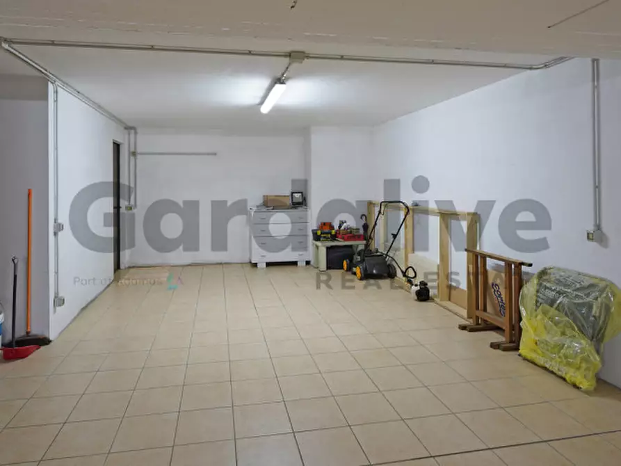 Immagine 12 di Villa in vendita  in Via San Giovanni  35 a San Felice Del Benaco