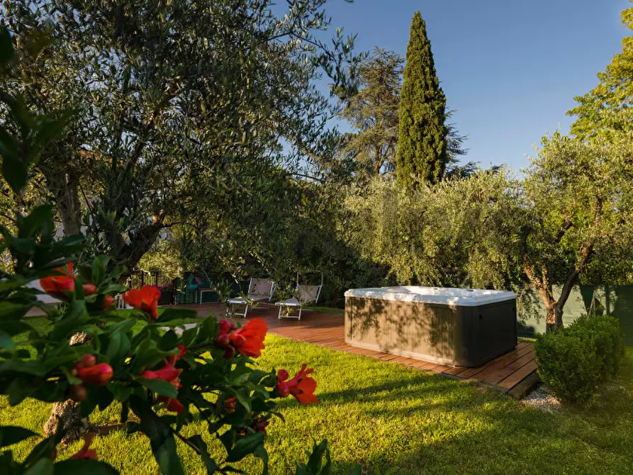 Immagine 15 di Villa in vendita  in Via San Giovanni  35 a San Felice Del Benaco