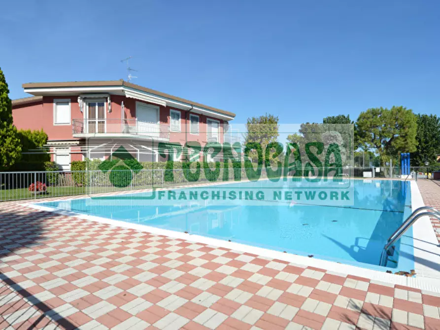 Immagine 9 di Monolocale in vendita  in Residence Le Pagode (B) a Sirmione