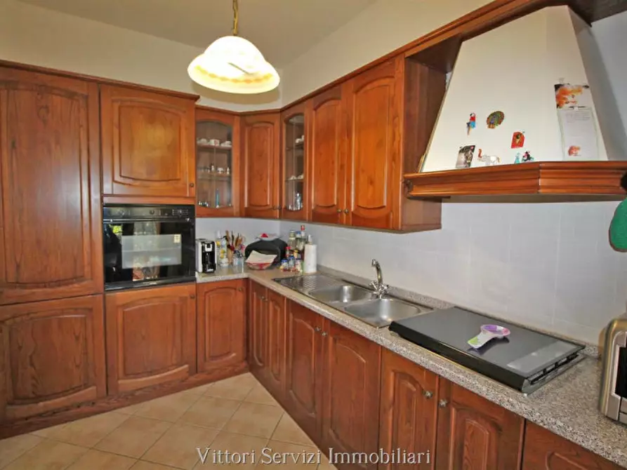 Immagine 11 di Appartamento in vendita  in via piave a Torrita Di Siena