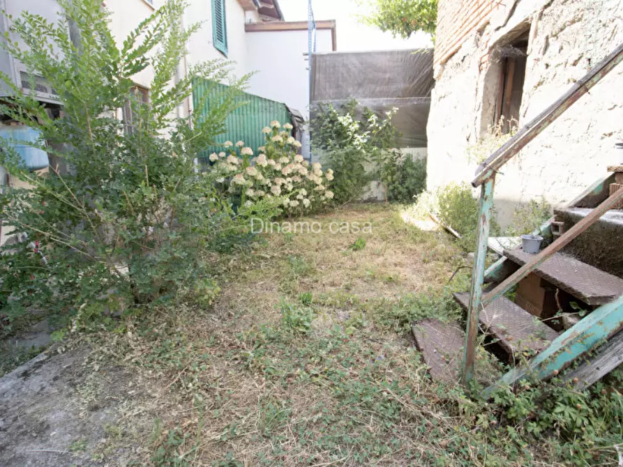 Immagine 22 di Casa indipendente in vendita  in Via Borgo di Casale a Prato