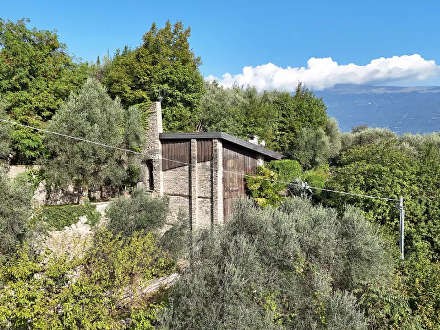 Immagine 32 di Villa in vendita  in Via Angelo Feltrinelli a Gargnano