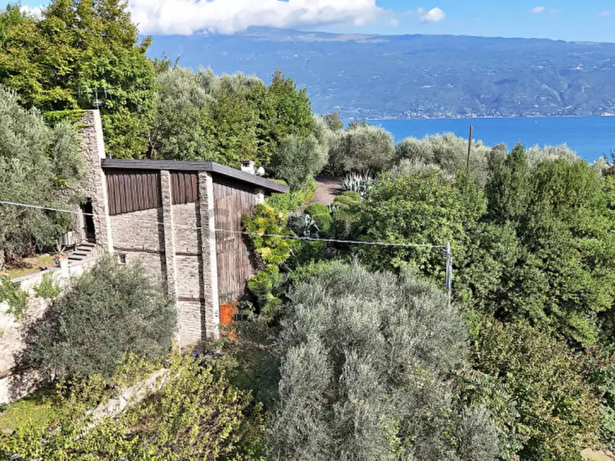 Immagine 34 di Villa in vendita  in Via Angelo Feltrinelli a Gargnano