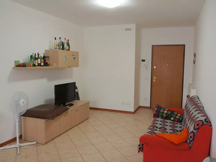Immagine 3 di Camera in affitto  a Legnaro