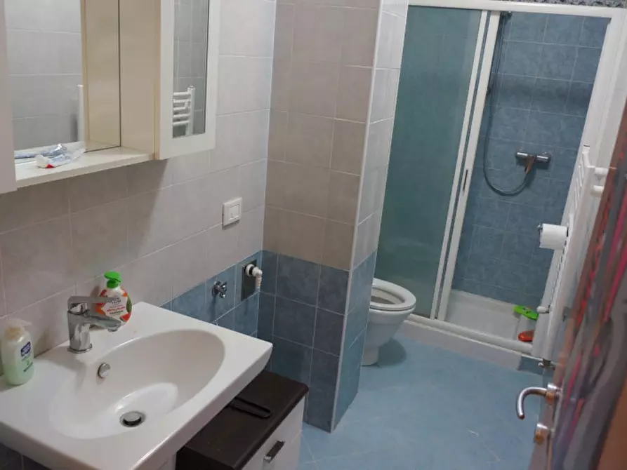 Immagine 8 di Camera in affitto  a Legnaro