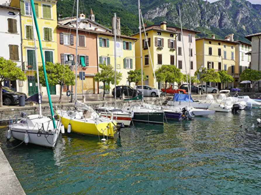 Immagine 11 di Appartamento in vendita  in Via Porto 4 a Gargnano