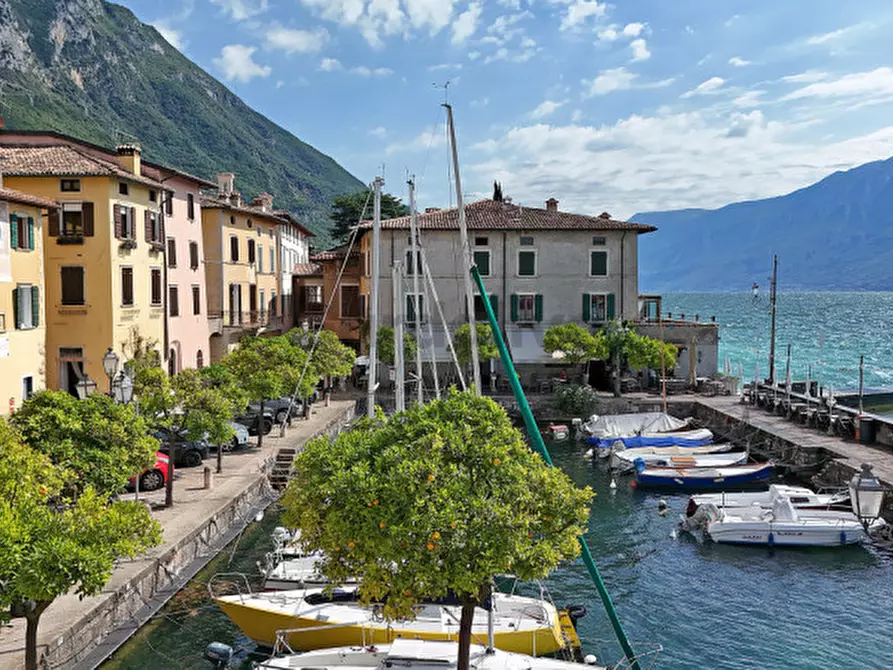 Immagine 26 di Appartamento in vendita  in Via Porto 4 a Gargnano