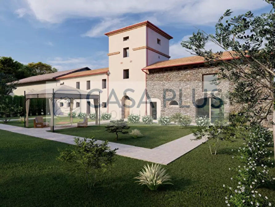 Immagine 3 di Villa in vendita  a Bassano Del Grappa