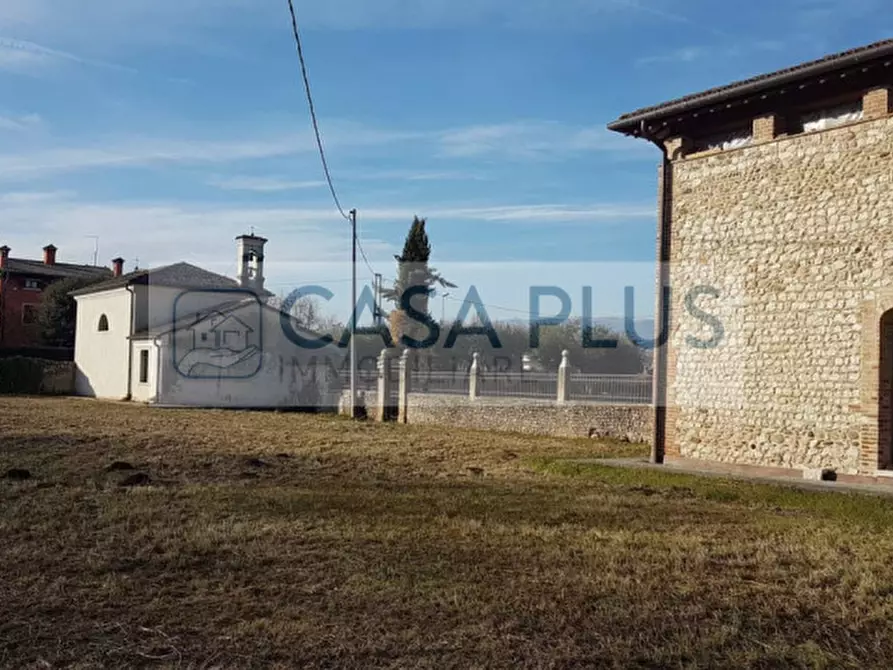 Immagine 10 di Villa in vendita  a Bassano Del Grappa