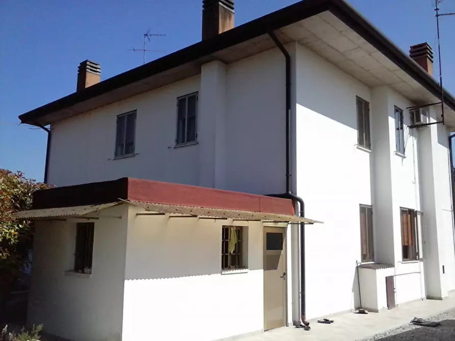 Immagine 27 di Casa bifamiliare in vendita  in chiesa a Casale Sul Sile