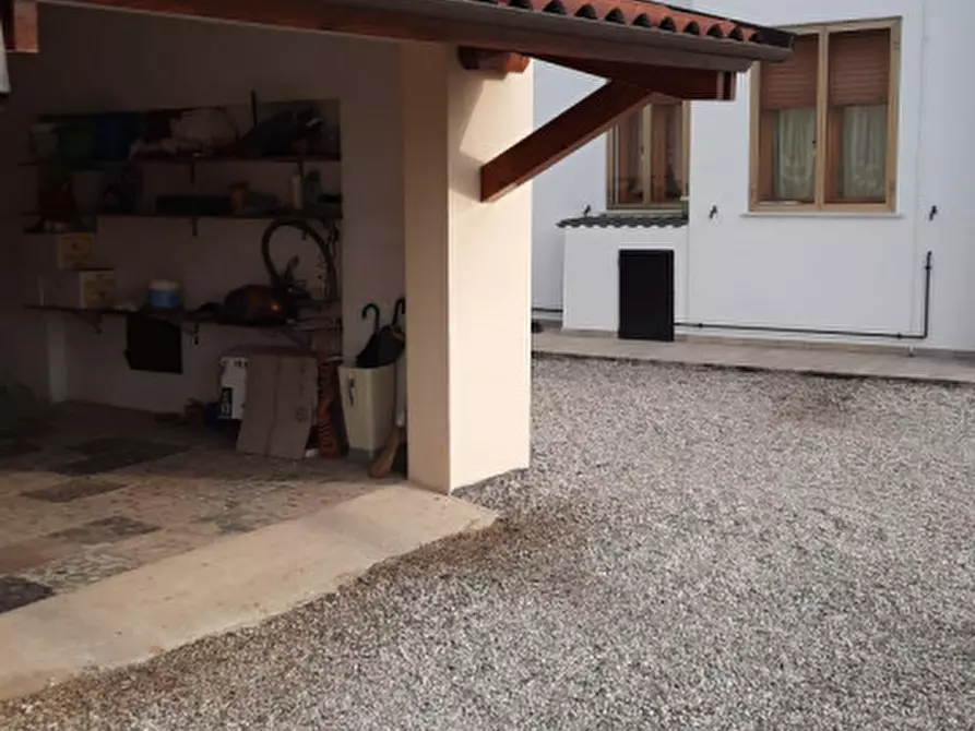 Immagine 36 di Casa bifamiliare in vendita  in chiesa a Casale Sul Sile